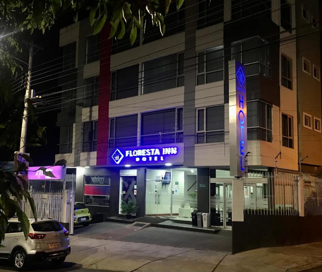 Floresta Inn Hotel Ambato Exteriér fotografie